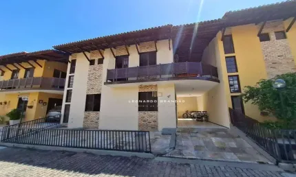 Casa duplex no charmoso Condomínio no Villa Carmel..