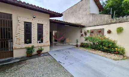 Excelente Casa Plana à Venda no Parque Manibura – 130m², 3 Suítes e Ampla Varanda