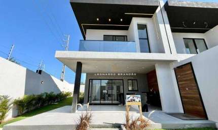 Casa com 4 dormitórios à venda, 158 m² por R$ 649.000 - Precabura - Eusébio/CE