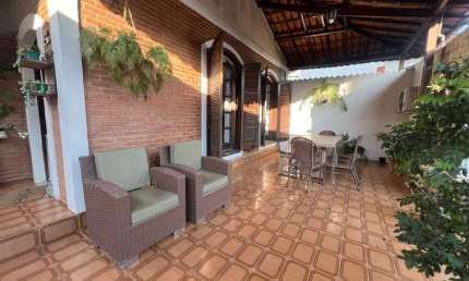 Casa com 8 quartos à venda na Avenida Rui Barbosa, Vila Rossi, São José dos Campos