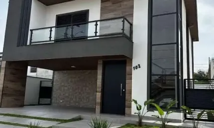 Casa com 4 quartos à venda na Rua Resende, Condomínio Residencial Mantiqueira, São José dos Campos