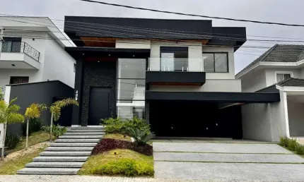Casa alto padrão com 4 suítes e piscina no urbanova