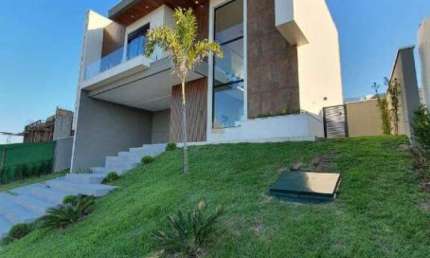 Excelente Sobrado 4 Dorms 3 Suítes Cond. Alphaville Urbanova