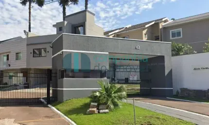 Terreno em condomínio fechado à venda na Rua Guilherme Nievola, 62, Xaxim, Curitiba
