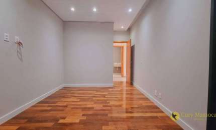 Casa térrea e luxuosa no Jardim Paulista com 2 dormitórios, 3 banheiros, salão de festa com chuurasqueira3,