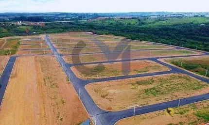 Terreno à venda, 176 m² por R$ 145.000,00 - Loteamento Terras de São Pedro e São Paulo - Salto/SP