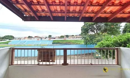 Casa com 3 dormitórios à venda, 123 m² por R$ 320.000,00 - Vila Flora - Salto/SP