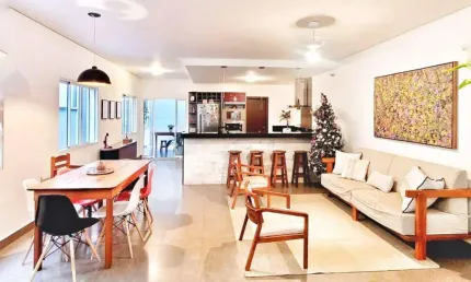 Espetacular sobrado com 3 dormitórios e 205m² à venda por R$ 695.000 - Panorama - Salto/SP