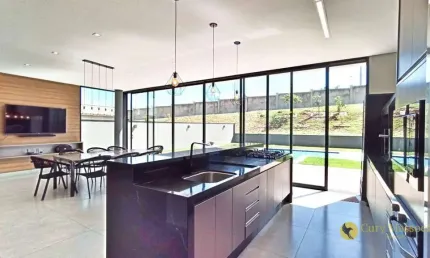 Magnífico sobrado com 4 suítes e piscina aquecida, à venda por R$2.700.000 ou aluguel por R$14.800/mês - Condominio Portal dos Bandeirantes - Salto/SP