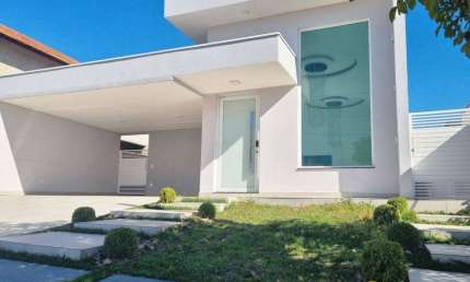 Casa moderna, com 3 suites, área gourmet e piscina, para locação ou venda no Condomínio UNA em Itu/SP