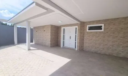 Luxuosa casa de alto padrão para venda ou locaçâo no Jardim Altos das Palmeiras em Itu, com piscina, gourmet, dormitórios e muito mais.