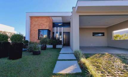 Casa com 3 dormitórios, 204 m² - venda por R$ 2.250.000,00 ou aluguel por R$ 13.102,00/mês - Condomínio Villas do Golfe - Itu/SP