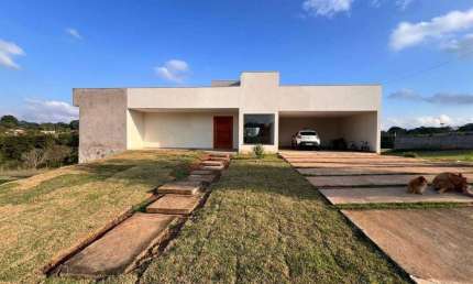 Casa com 3 dormitórios à venda, 250 m² por R$ 1.300.000,00 - Condomínio Terras de Santa Izabel - Salto/SP