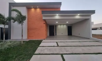 Moderna, térrea e funcional, uma residencia com estilo e elegancia próxima ao clube social e com uma arquitetura incrível.