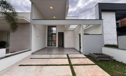 Casa com 3 dormitórios à venda, 105 m² por R$ 920.000,00 - Condomínio Village Moutonnée - Salto/SP