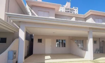 Casa em Condomínio com 3 Dormitórios, Suíte e Quintal – Vila Bella, Itu/SP
