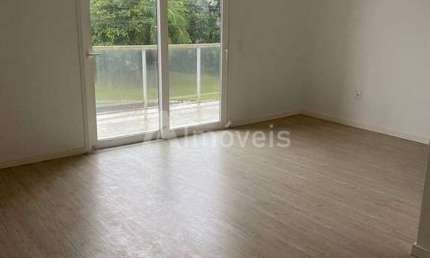 Casa de Condomínio com 3 quartos à Venda, Glória - Joinville