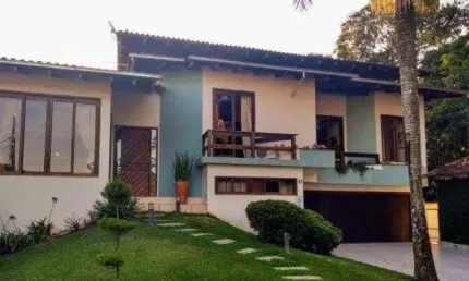 Casa com 5 quartos à venda na Rua Paulo Scholz, Bom Retiro, Joinville