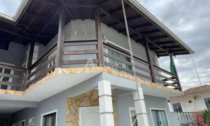Casa com 3 quartos à venda na Rua Janaúba, 160, Jardim Iririú, Joinville