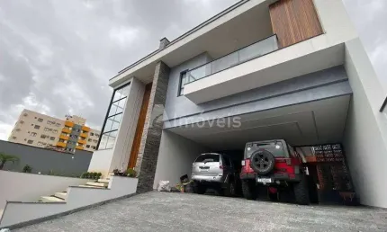Casa com 4 quartos à venda na Rua Visconde de Mauá, 1223, América, Joinville