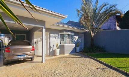 Casa com 3 quartos à venda na Rua Fritz W H Sopp, Petrópolis, Joinville