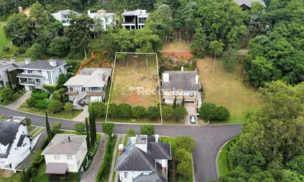 TERRENO COM  603 M² EM CONDOMINIO FECHADO , Alphaville, Gramado - RS