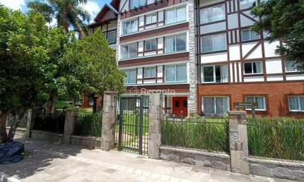 APARTAMENTO COM 2 DORMITÓRIOS NO CENTRO DE GRAMADO, Floresta, Gramado - RS
