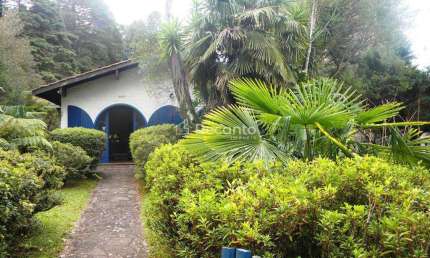 CASA COM 2 DORMITÓRIOS À VENDA, 180 M² - LAGO NEGRO - GRAMADO/RS