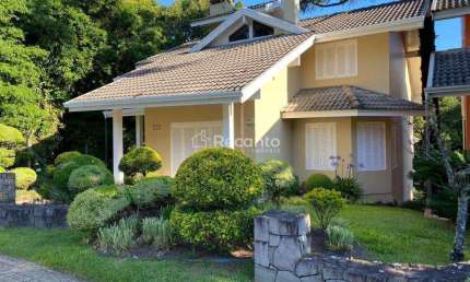 CASA COM 3 DORMITÓRIOS À VENDA, 137 M² - PLANALTO - GRAMADO/RS