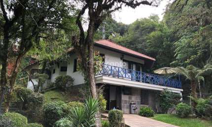 CASA COM 4 DORMITÓRIOS À VENDA, 295 M² - VILA LUIZA - CANELA/RS