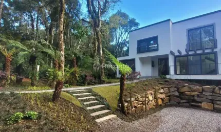 Apartamento com 3 quartos à venda na Rua Caneleiras, Vale do Bosque, Gramado