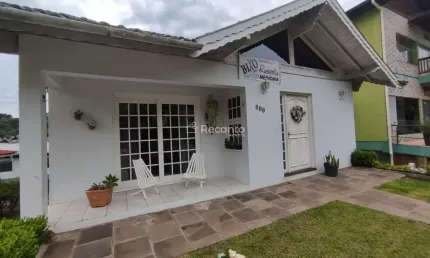 Apartamento com 3 quartos à venda na Rua Getúlio Vargas, Piratini, Gramado