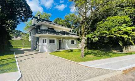 Apartamento com 5 quartos à venda na R. Ipê Amarelo, Ipê Amarelo, Gramado