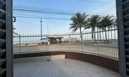Kitnet com 1 dormitório à venda por R$ 200.000,00 - Jardim Marina - Mongaguá/SP