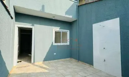 Sobrado com 2 dormitórios à venda, 60 m² por R$ 275.000,00 - Vila Anhanguera - Mongaguá/SP