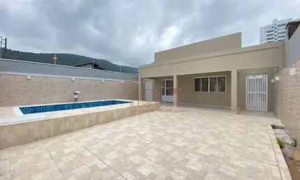 Casa com 3 dormitórios à venda, 136 m² por R$ 730.000,00 - Vila São Paulo - Mongaguá/SP