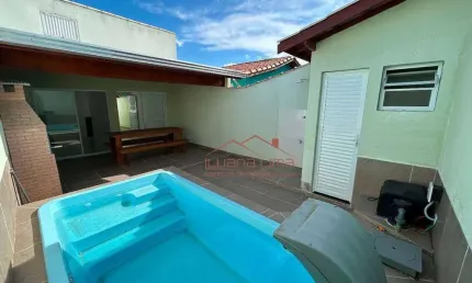Casa com 3 dormitórios à venda, 124 m² por R$ 580.000 - Jardim Praia Grande - Mongaguá/SP