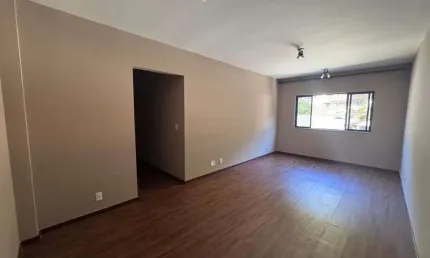 Apartamento de 2 Quartos com Suíte em Taumaturgo, Teresópolis!