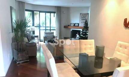 APARTAMENTO COM ÓTIMOS ACABAMENTOS E LOCALIZAÇÃO EXCELENTE!