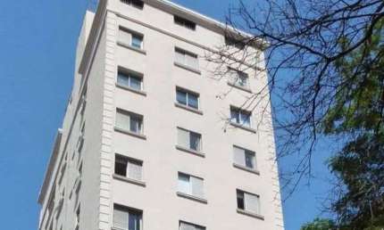 IMPECÁVEL - APARTAMENTO COM VISTA MARAVILHOSA NO REAL PARQUE.