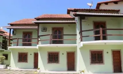 Casa com 2 dormitórios à venda, 140 m² por R$ 470.000,00 - Peró - Cabo Frio/RJ