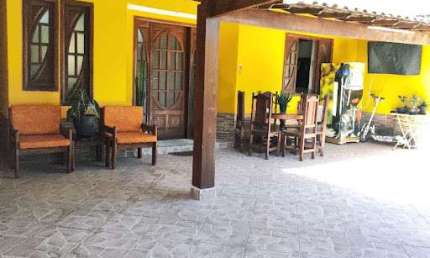 Casa com 2 dormitórios 1 suite ,churrasqueira  à venda, 137 m² por R$ 290.000 - Jardim Peró - Cabo Frio/RJ
