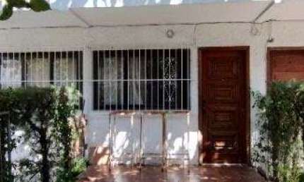 Casa com 1 dormitório  1 QUADRA DA PRAIA DO FORTE à venda, 65 m² por R$ 380.000 - Vila Nova - Cabo Frio/RJ