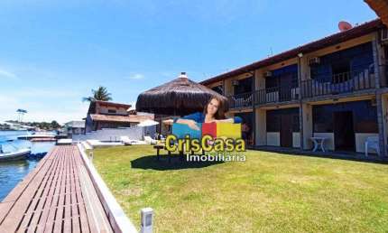 Canal navegável: Casa dos sonhos com 3 quartos na Ogiva/Cabo Frio