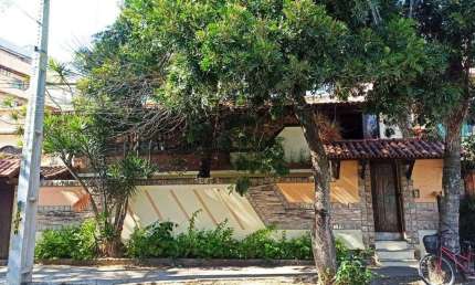 Casa com 6 dormitórios à venda, 300 m² por R$ 2.000.000,00 - Centro - Cabo Frio/RJ