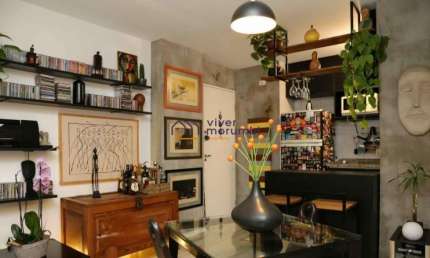 Apartamento Garden com Quintal, encantador no Morumbi