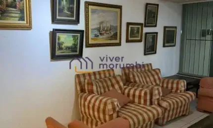 Casa recém reformada, telhado e pintura nova 5 dormitórios, banheira, churrasqueira, garagem para