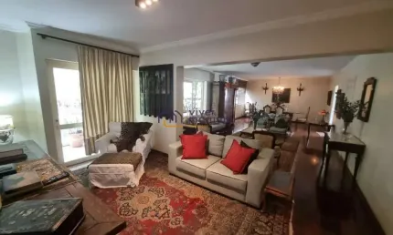Apartamento no Morumbi. 4 dormitórios. 1 suite. 220 m²