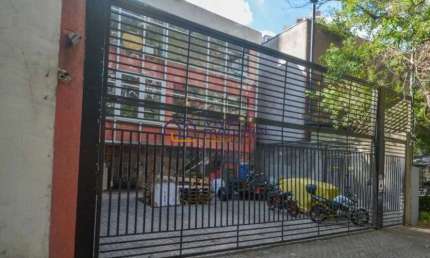 Excelente ponto comercial em Vila Andrade, 540m², 8 salas com 6 vagas para clientes.