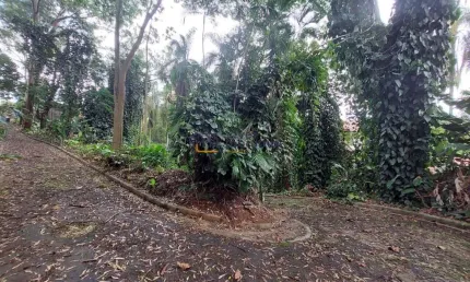 Excelente terreno 1.340m²  no panamby na rua pio xii